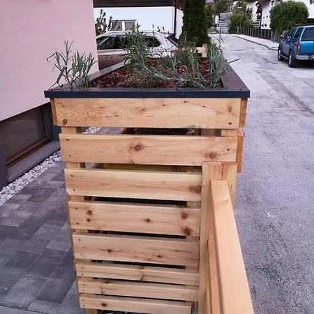 Hisa Pod Gorami**** - House With Wellness